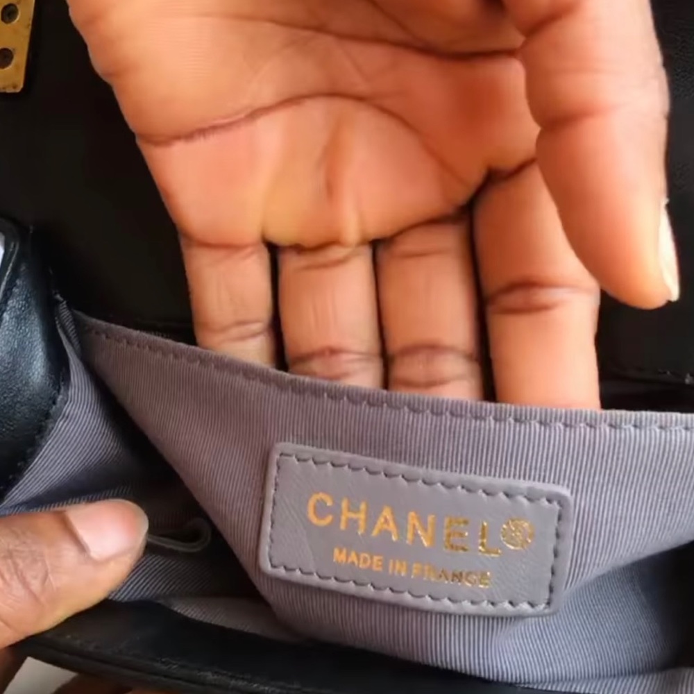 Channel handbag - Picture 4 of 5